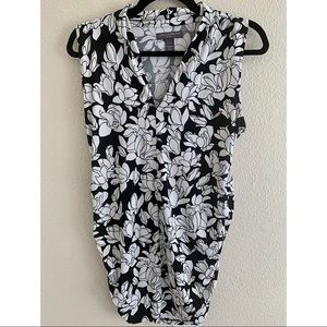B&W Sleeveless Side Ruched Maternity Top